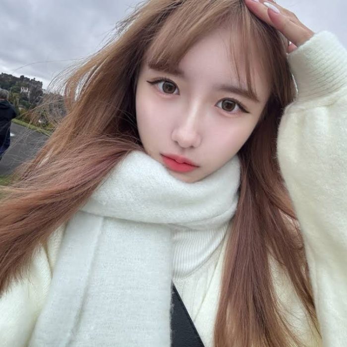 20250408-eyebrow-wxy-2